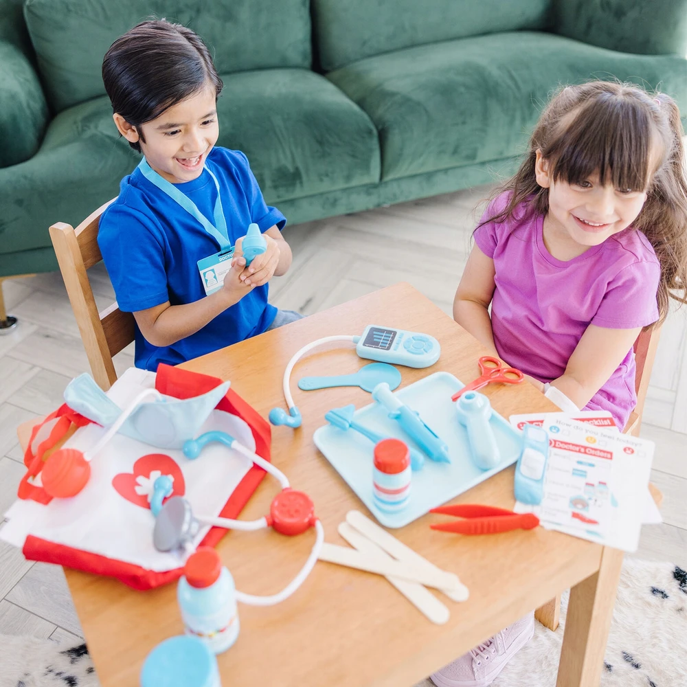 Melissa & Doug Mažojo gydytojo rinkinys su priedais
