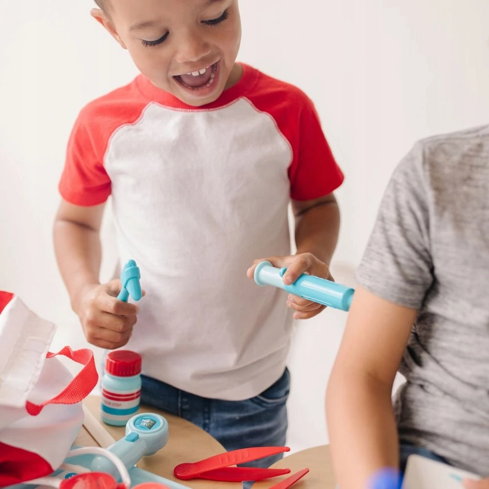 Melissa & Doug Mažojo gydytojo rinkinys su priedais