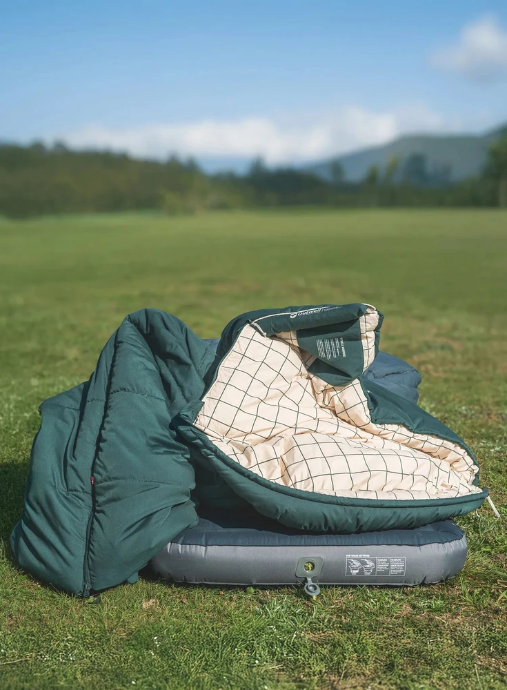 „Outwell Camper Prime“ | Miegmaišis | 235 x 90 cm | Dvipusis L formos atviras galas su automatiniu užraktu