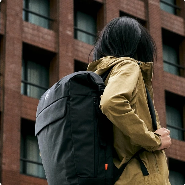 Miesto kuprinė Mammut Seon Courier 20, juoda