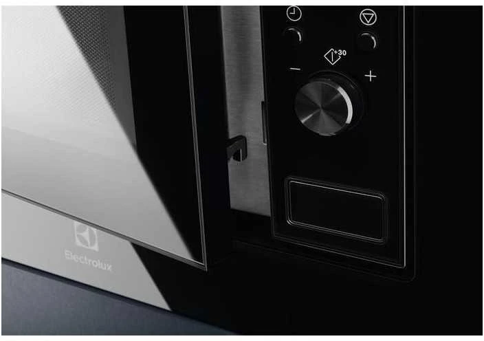 Cooker microwave Electrolux LMS2203EMK (700W, 20l, juodas and sidabrinis color)