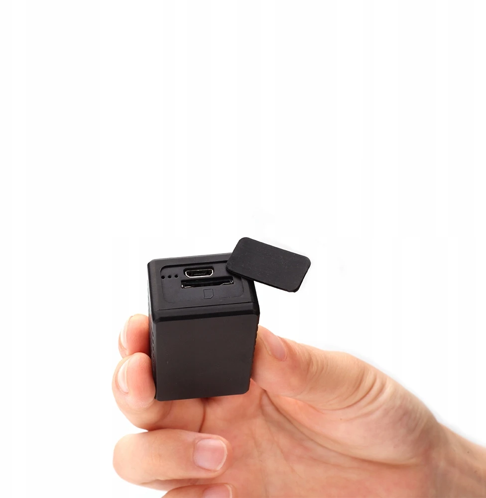 MINI GPS LOCATOR SINOTRACK ST903 DVIRAČIO 1050mAh programėlė BE PRENUMERUOTO