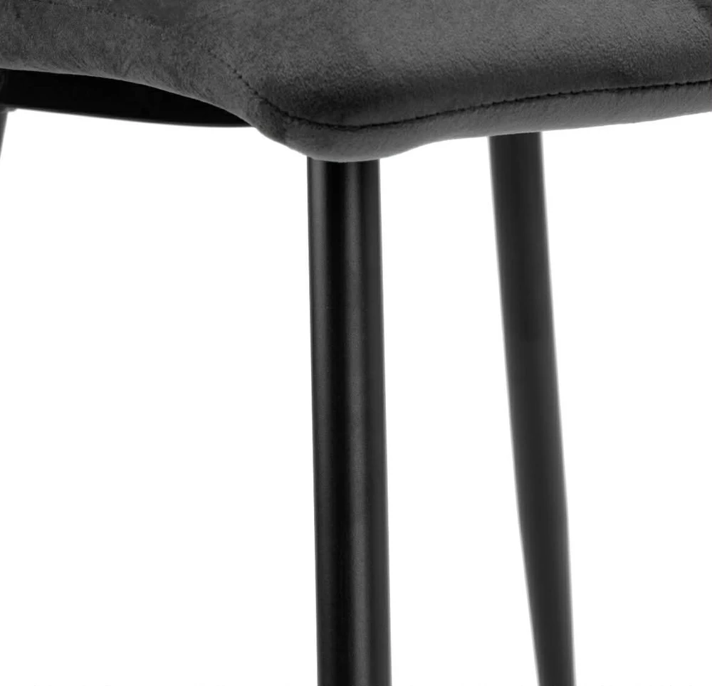 Minkšta veliūrinė kėdė svetainei valgomajam Loft Metalinės kojos iki 120kg