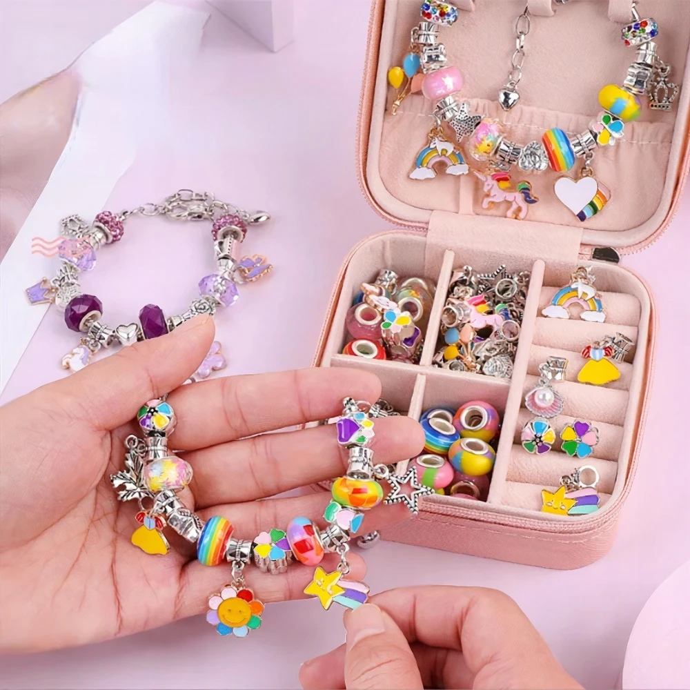 Modebelle DIDELIS RINKINYS, SKIRTA CHARMS APYNĖLEMS IR KORJALŲ KAROLIŲ DĖŽUTĖ