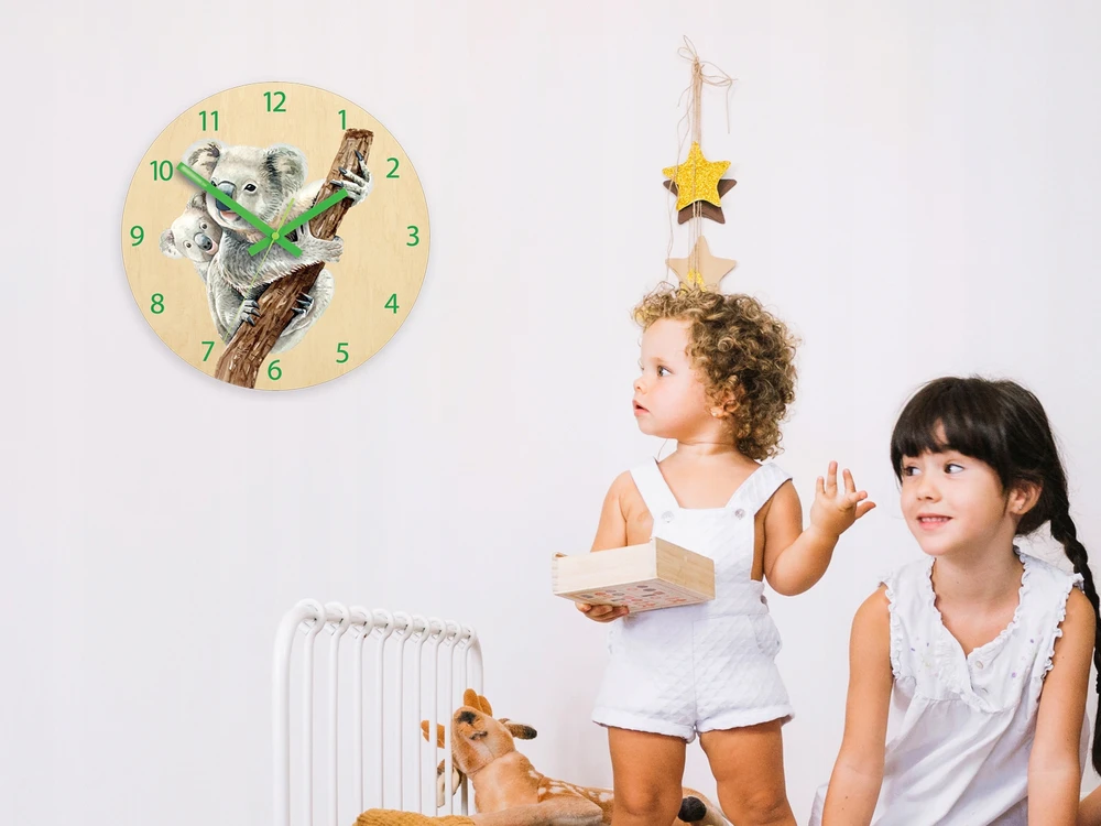 Modernclock Laikrodis ścienny KOALA do pokoju dla dziecka - CICHY