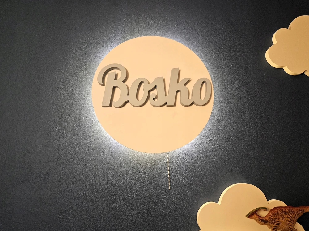 Moliland Lampka nocna chmurka su napisem Bosko- boska lampka ścienna do pokoju dzieci