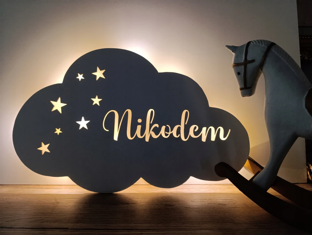 Moliland Lampka wisząca, dekoracyjna LED – naturalne drewno personalizowana
