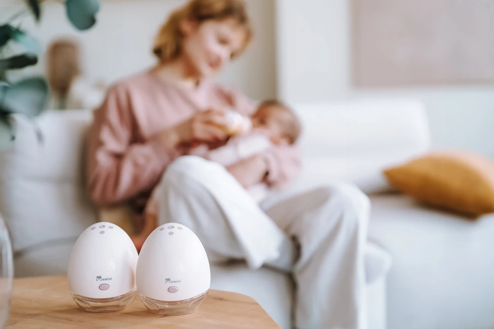 „Momini Double HandsFree“ belaidis elektrinis Pientraukis „TwinHarmony“