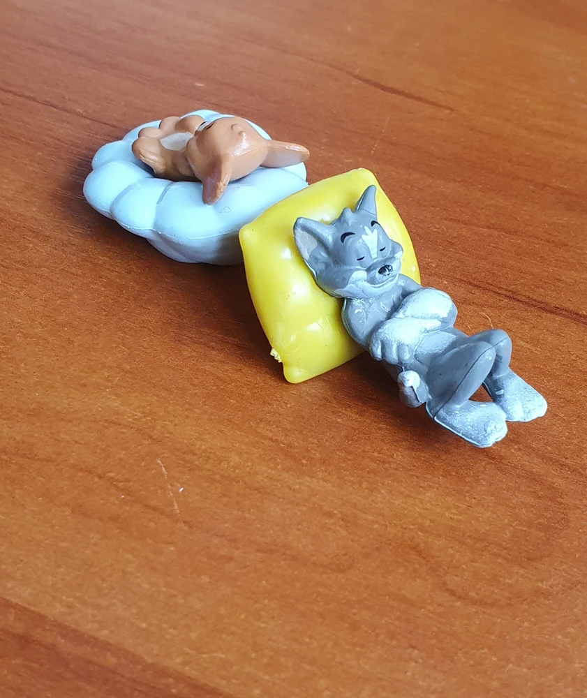 Moose Toys Tomo ir Džerio kelionės kompanionų figūrėlės