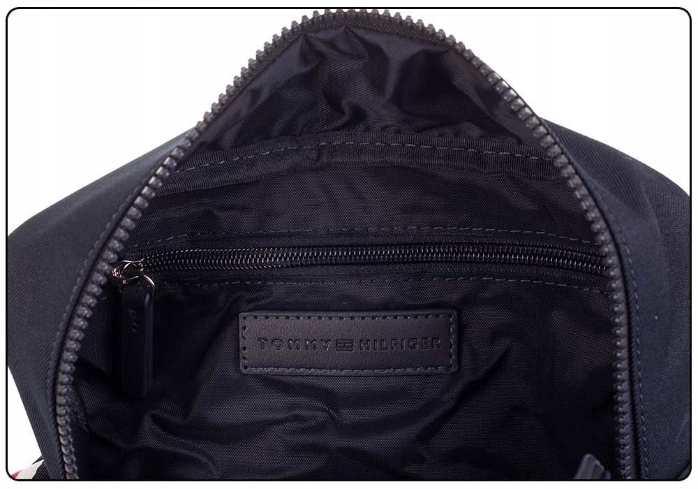 Moteriška kosmetinė Tommy Hilfiger TH SIGNATURE Washbag, tamsiai mėlyna AM0AM07293 DW5