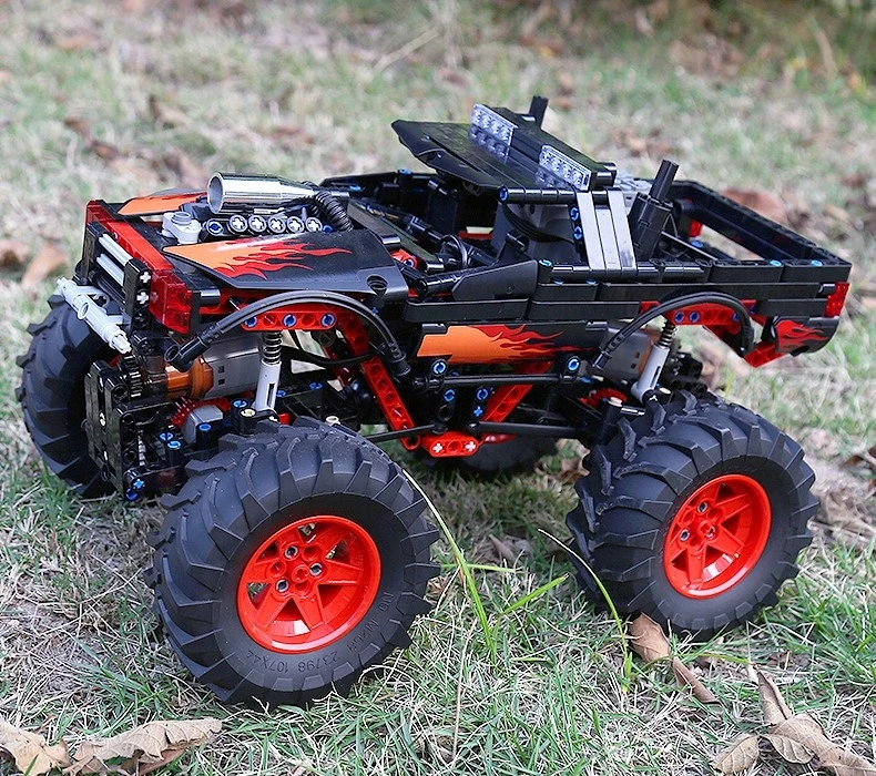 Mould King KONSTRUKCINIAI BLOKAI MOLD KING 18008 FLAME MONSTER TRUCK RC 889 EL.