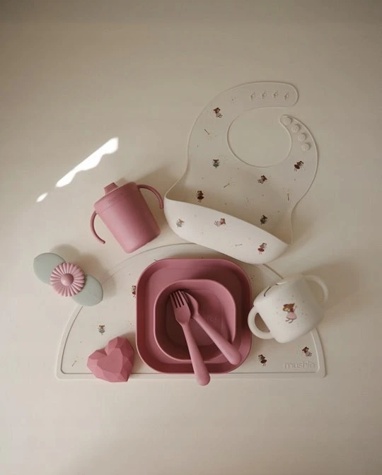 Mushie silikoninis užkandžių puodelis Fairy Mice