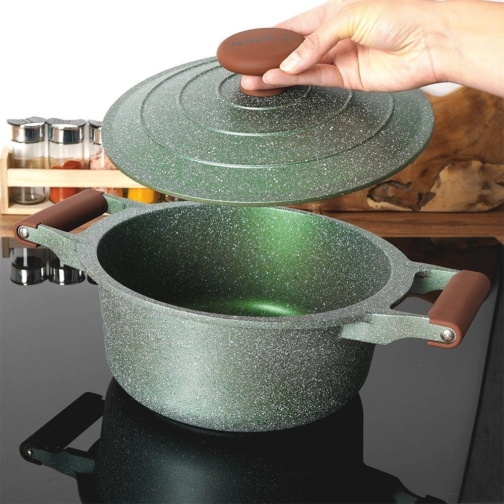 Nava Puodas granitas su dangčiu OMEGA 24 cm, 4,4 l
