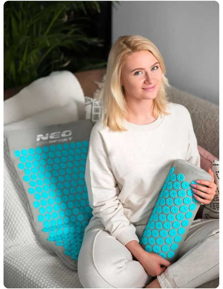 Neo-Sport NS-900 dygliuotas akupresūros kilimėlis, pilkas ir turkio spalvos