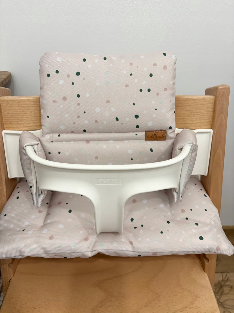Neperšlampamos pagalvėlės Stokke Tripp Trapp 2in1, smėlio spalvos taškeliai