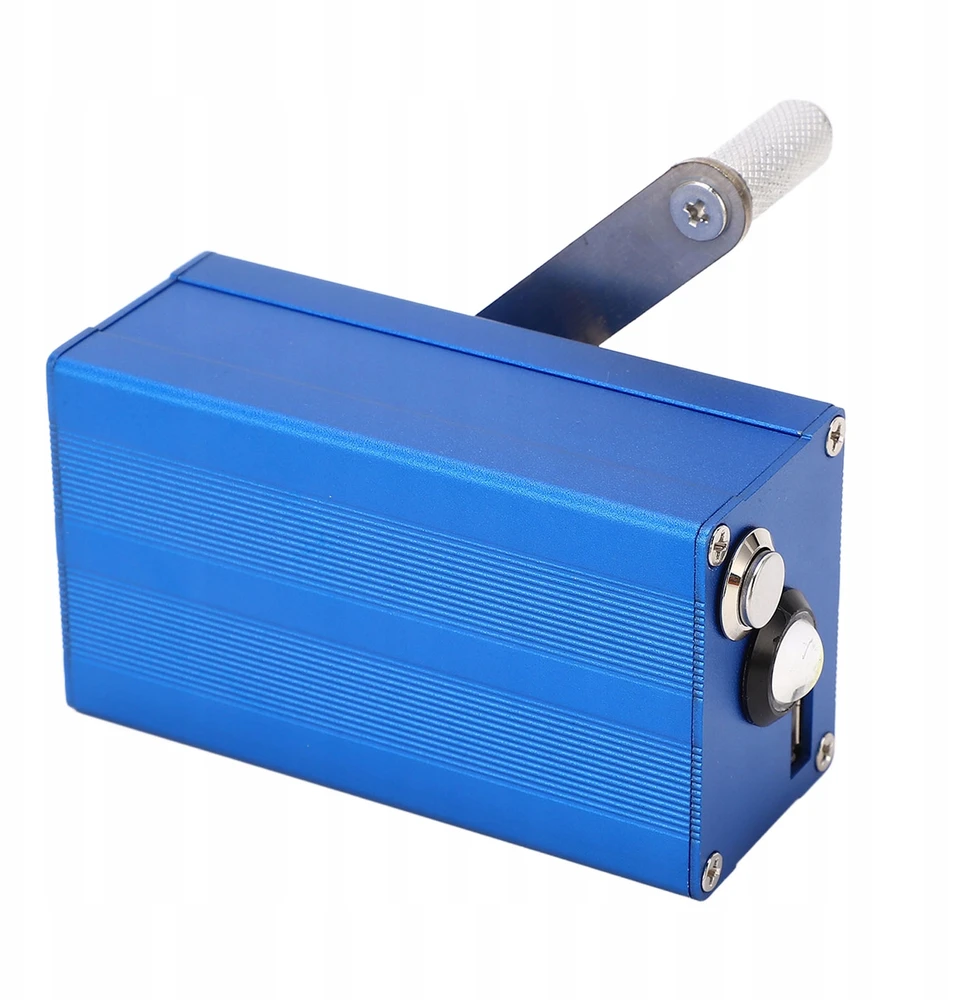 NEŠIOJAMAS AVARINIS GENERATORIAUS SU RANKINIU SUKTUMU 20F 3/4W USB