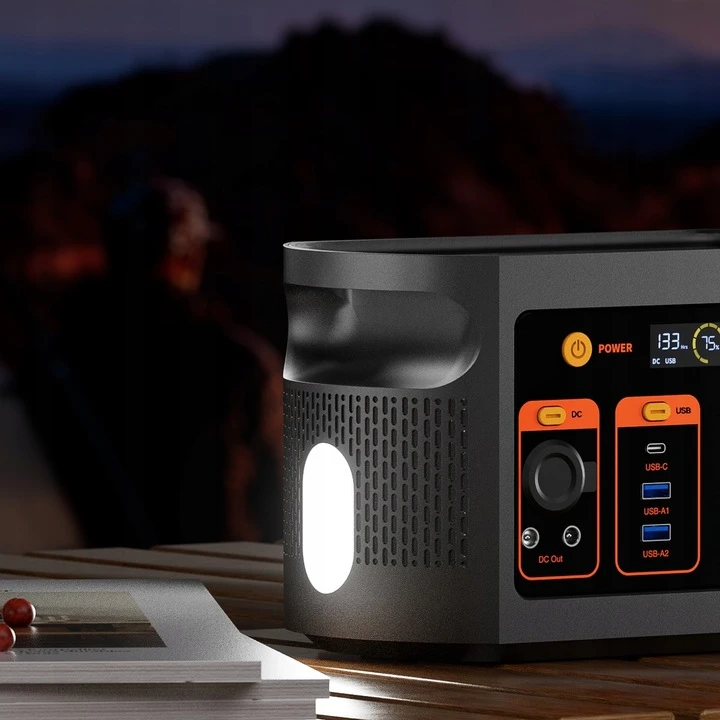 Nešiojamoji elektrinė FlashFish E103 300W 179Wh 56000mAh Powerbank
