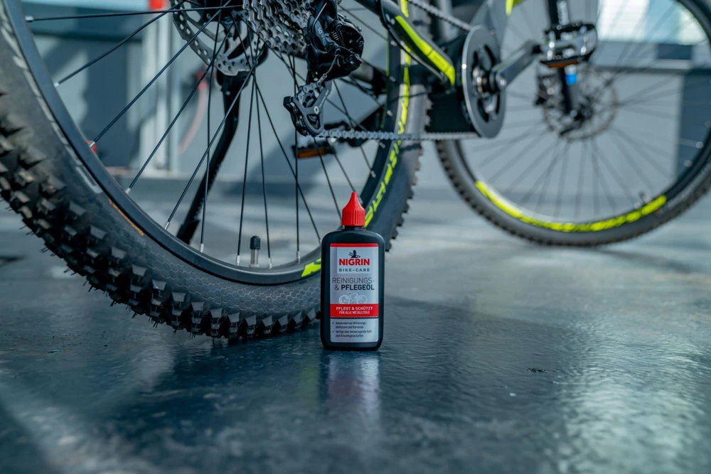 NIGRIN dviračių valymo priežiūros aliejus 100 ml