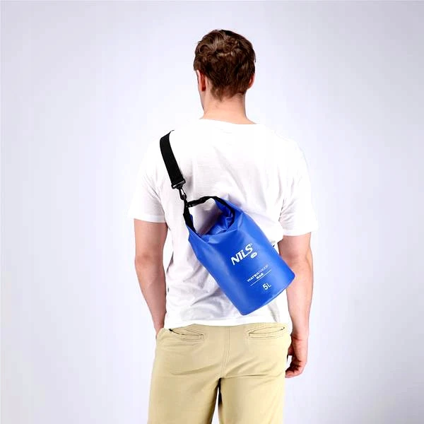 Nils Camp NC1703 vandeniui atsparus krepšys, mėlynas, 5 l