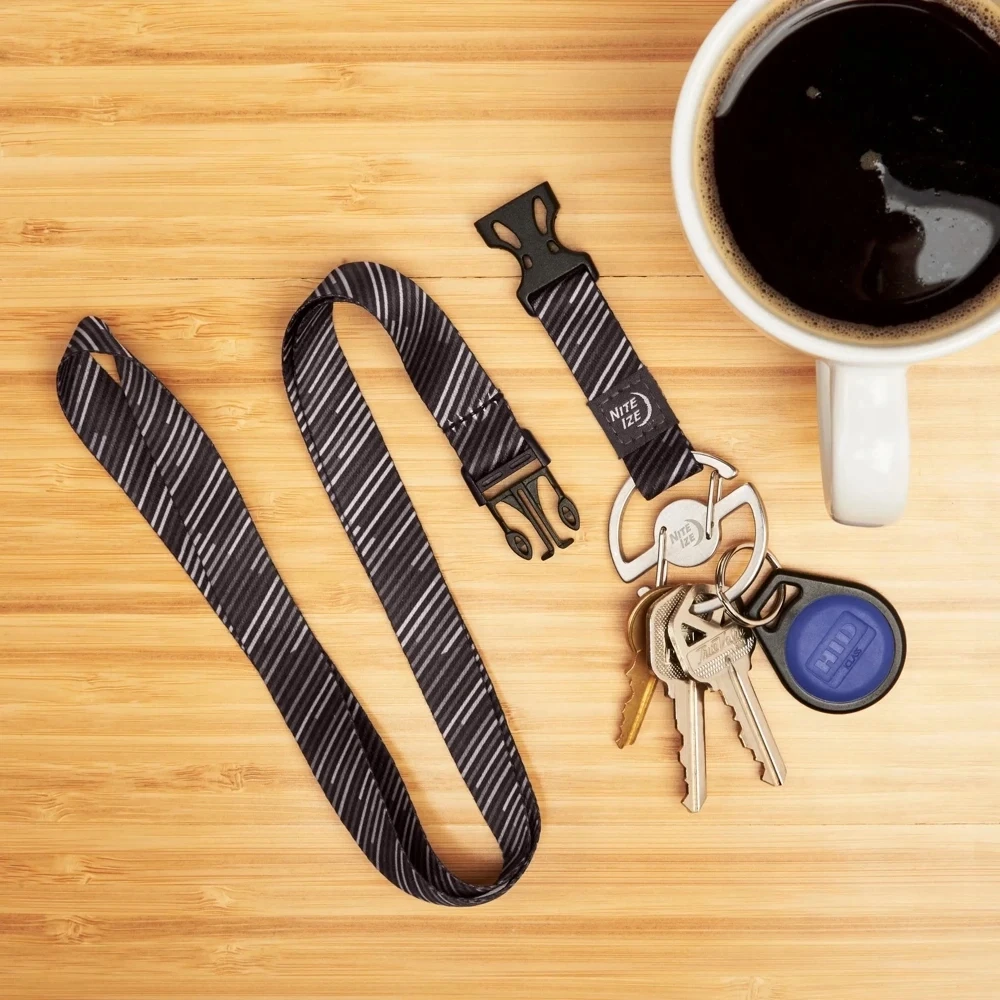Nite Ize Medallion Key Lanyard karabinas su dirželi, plieno