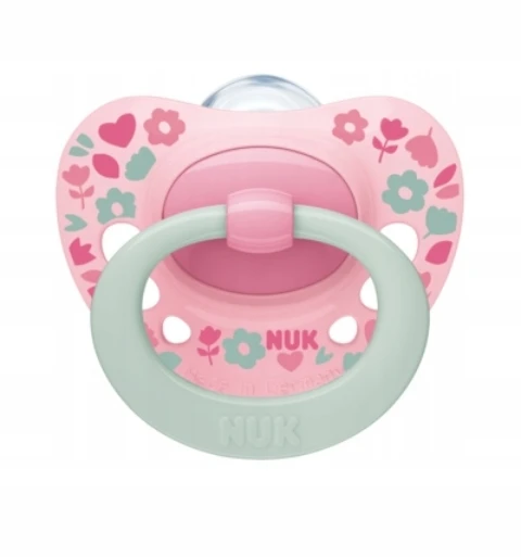 Nuk Signature silikoniniai čiulptukai 18-36m, 2 vnt. + dėklas