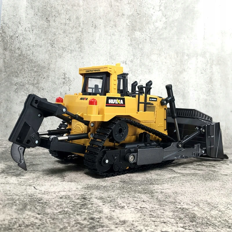 Nuotoliniu būdu valdoma transporto priemonė - Huina Toys 1554 buldozeris