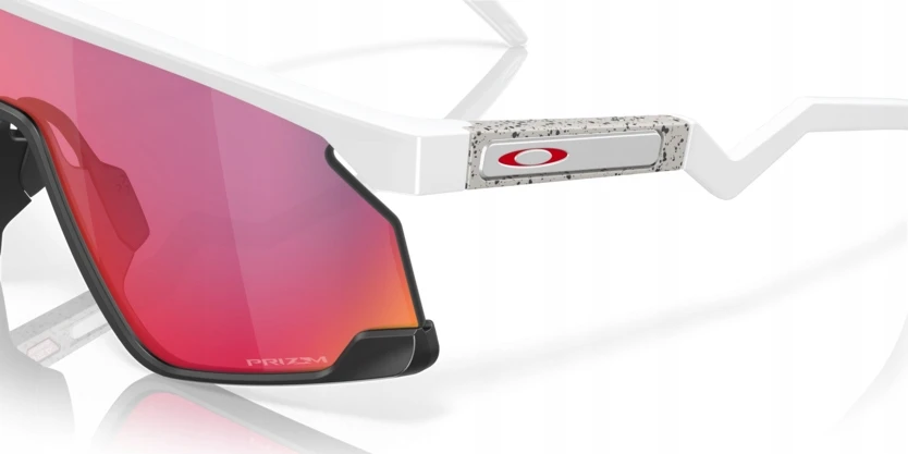 Oakley Bxtr akiniai su Prizm Road lęšiais, matiniai balti