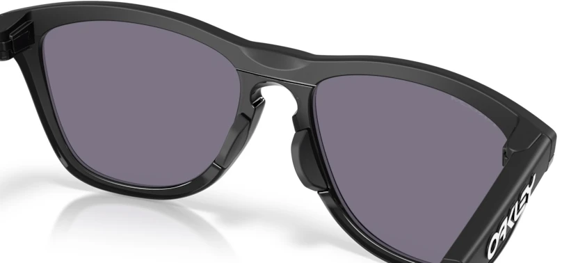 OAKLEY FROGSKINS Range XL Matte Juodas/Prizm Pilkas saulės akiniai 95030658