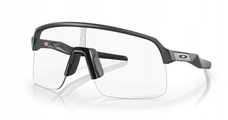 Oakley Sutro Lite Fotochromatinė stiklo plokštelė Clear To Juodas