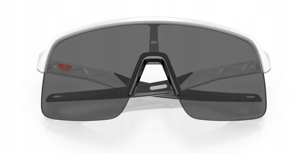Oakley Sutro Lite Fotochromatinė stiklo plokštelė Clear To Juodas
