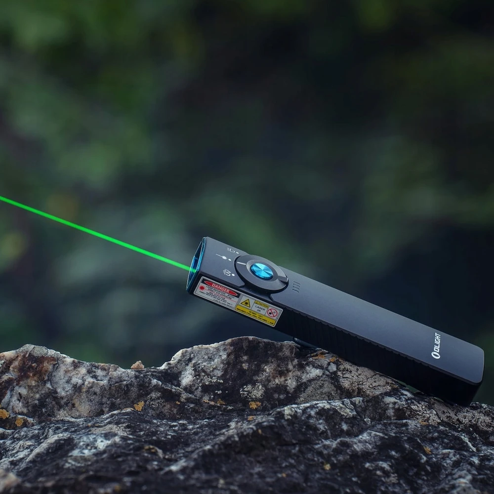 Olight Arkfeld Pro UV Juodas 1300 liumenų lazerinės rodyklės žibintuvėlis