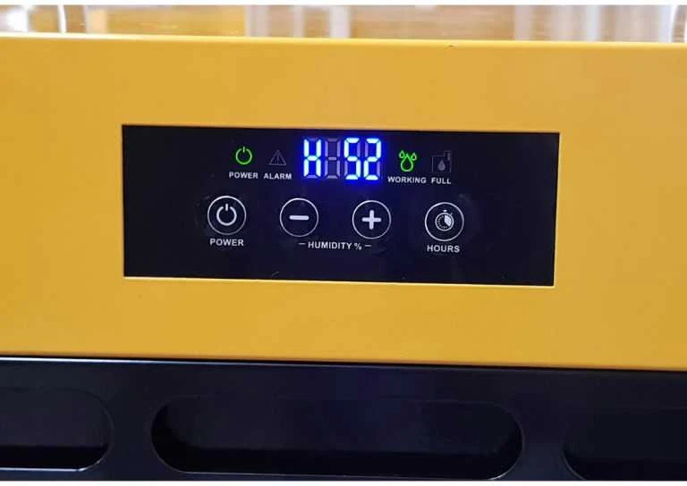 Sausintuvas Buitinis drėgmės surinkėjas Master DH 44; 0,61 kW