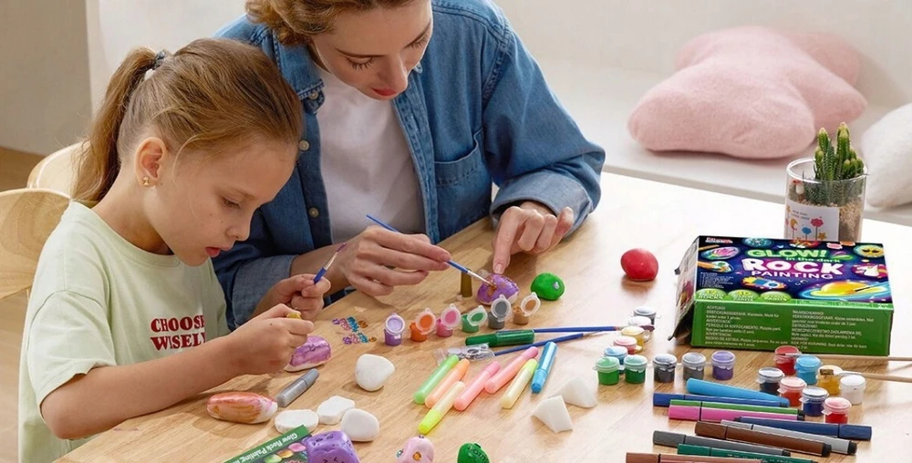 Pakko „Glow in the Dark Stone“ tapybos rinkinys „pasidaryk pats“ kūrybinė dovana