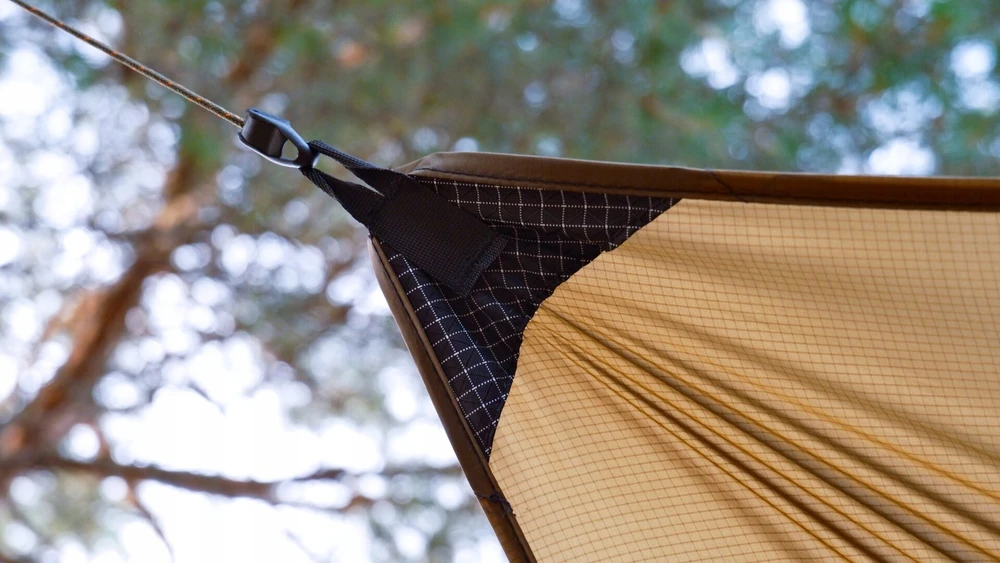 Palapinė Bushmen Ultra-light rain tarp 3 x 2m, su 13 tvirtinimo taškų