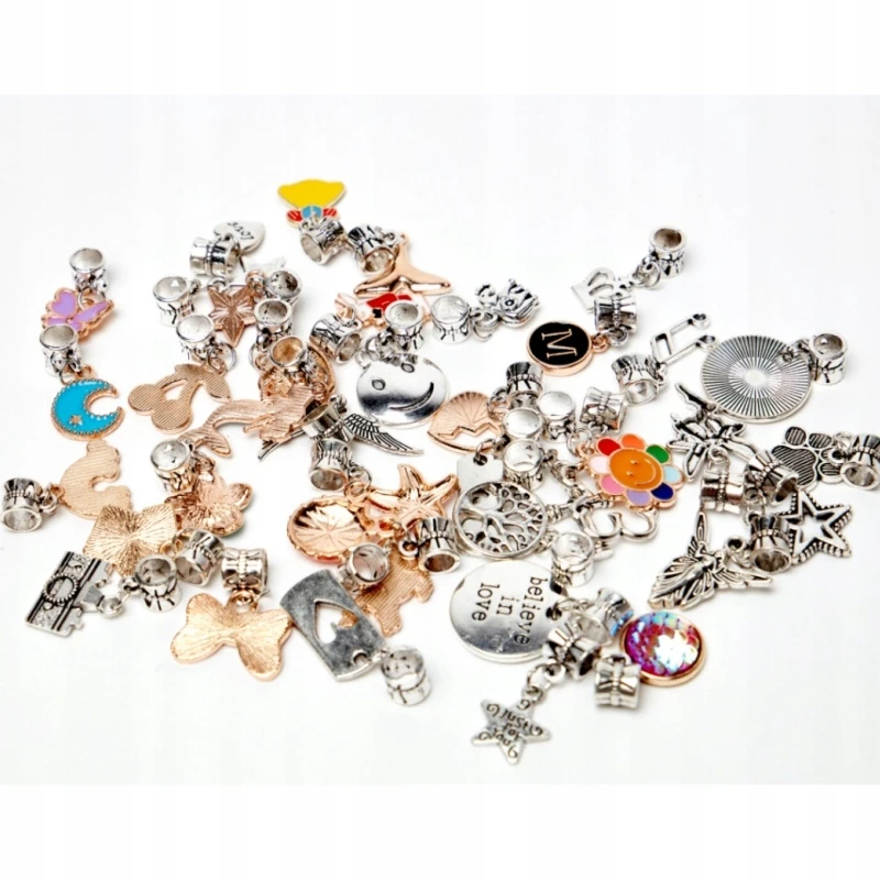 PAPUOŠALŲ APYRANKĖS GAMYBOS RINKINYS KAROLIAI KAROLIAI CHARMS pakabukai
