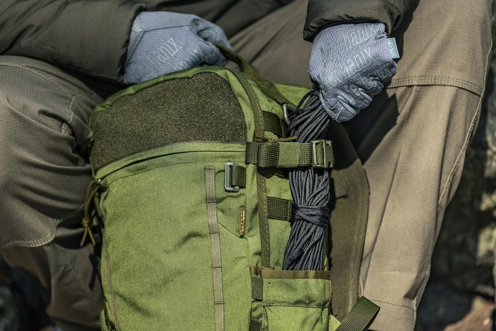 Virvutė PARACORD BADGER OUTDOOR 550 juoda 30 M