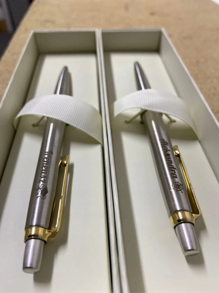 PARKER JOTTER GT tušinukas SU JŪSŲ NUOLATINIA GRAVIVIMO DOVANA MAMAI TĖČIUI