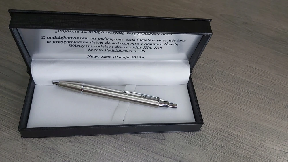Parker Urban Gt rašiklis su graviravimu ir odiniu dėklu