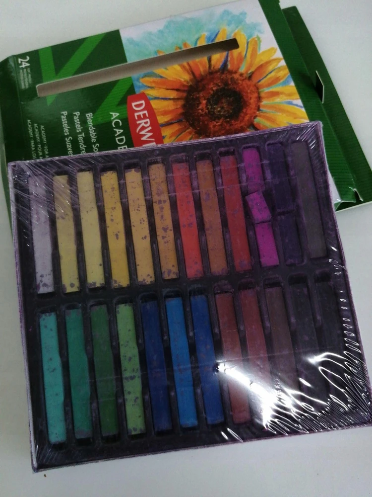 Pastelai - Derwent - 98216 - 24 vnt. rinkinys - Apskaičiuotos spalvos - Švelnūs ir maišomi