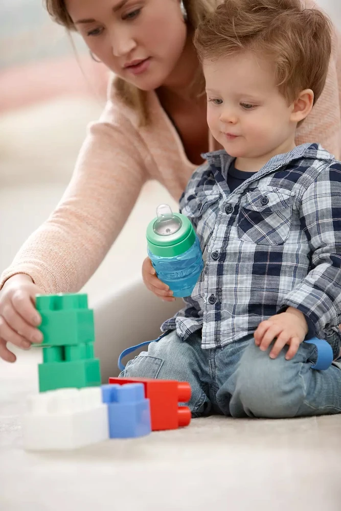 Philips AVENT 260 ml 9+ mėn. EASY SIP neišsipilanti gertuvė, mėlyna
