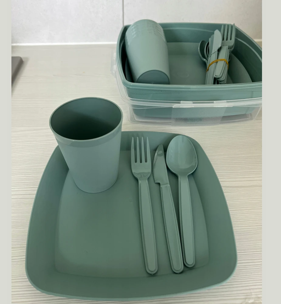 PIKNIKO RINKINYS, PLASTIKINĖ TURISTINĖ DĖŽĖ 6