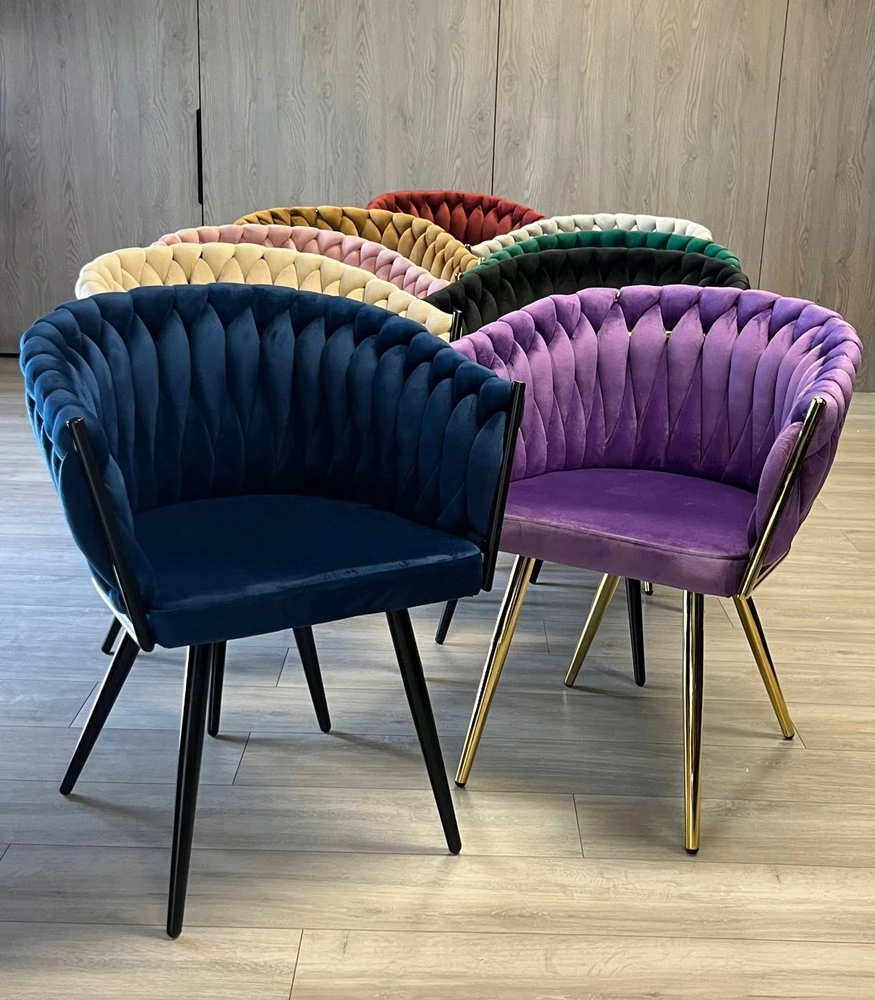 Pintas aksominis fotelis Mėlyna pintinė kėdė Glamour stilingas Lugano