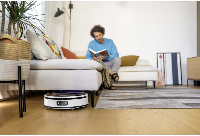 Plaunantis dulkių siurblys robotas KARCHER RVF 7 Comfort