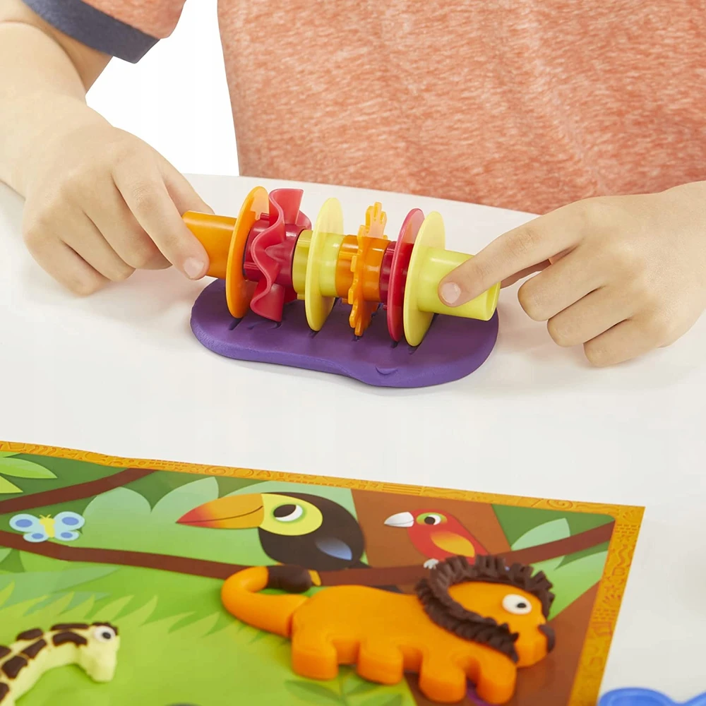 PLAY-DOH CASTRY RINKINYS ANIMALS ADVENTURE 10 VAMZDŽIŲ 45 PRIEDAI