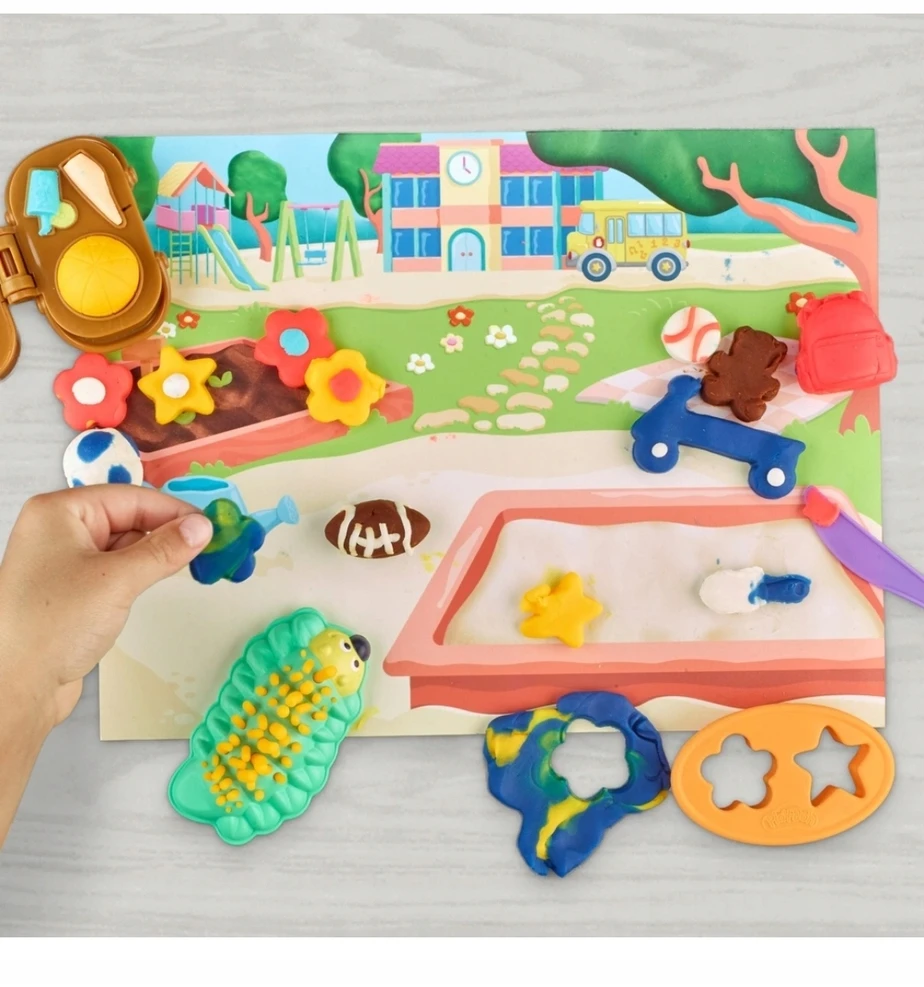 PLAY-DOH Rinkinys „Nuotykiai mokykloje“