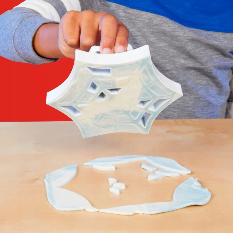 Hasbro PLAY-DOH Rinkinys „Žmogus-voras: superherojų kova“