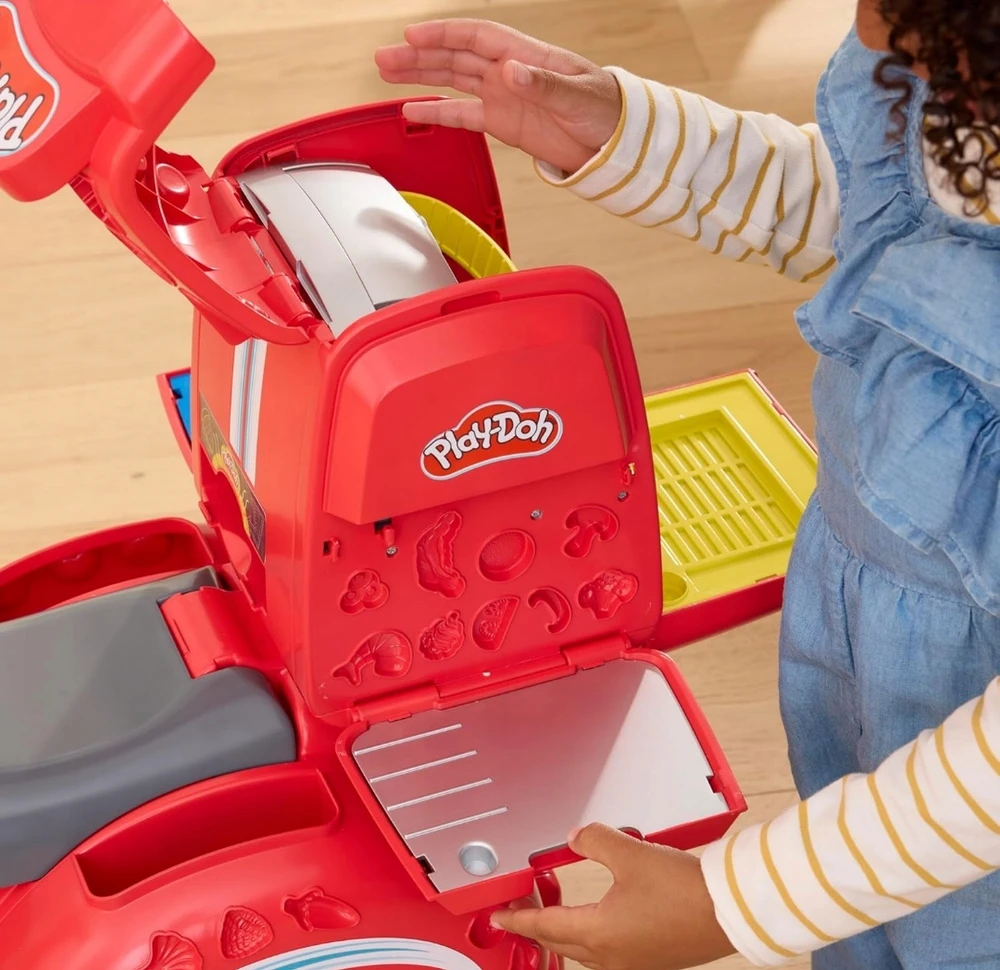 Play-Doh picerijos paspirtukas, žaidimų tešla, 10 vamzdelių + priedai
