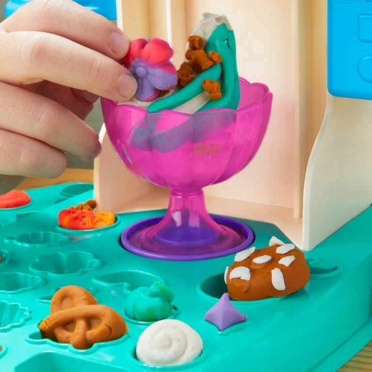 Play-Doh PIRKINIAI PLAYDOH PLAYDOH RINKINYS PLASTIKOS PASTOS LEDŲ PARDUOTUVĖ