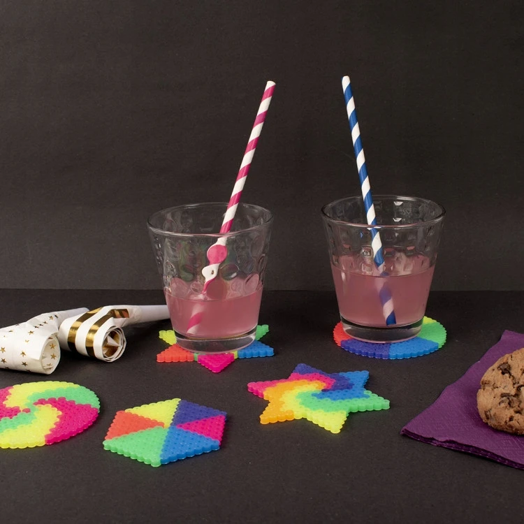 Playbox DIY Neoninių lyginimo karoliukų mišinys 5000 vnt
