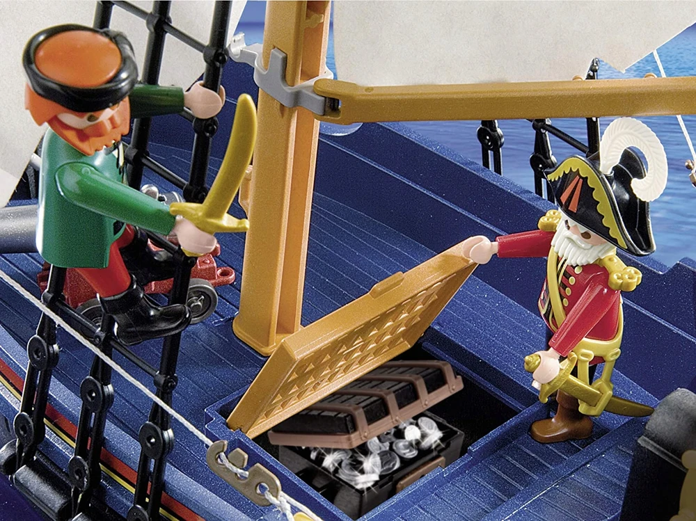 PLAYMOBIL 5810 Piratų valtis su kanonu, plaukia vandenyje, 3 personažai, 84 dalys, Piratai, Nuo 4 metų
